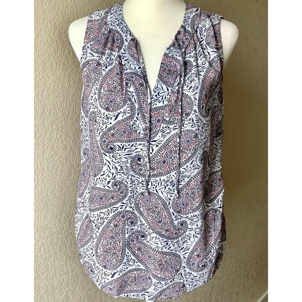 Old Navy Sleeveless Paisley Top
